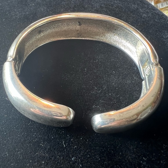 Silver Tone Cuff Bracelet with Hinged Sides - Picture 2 of 5